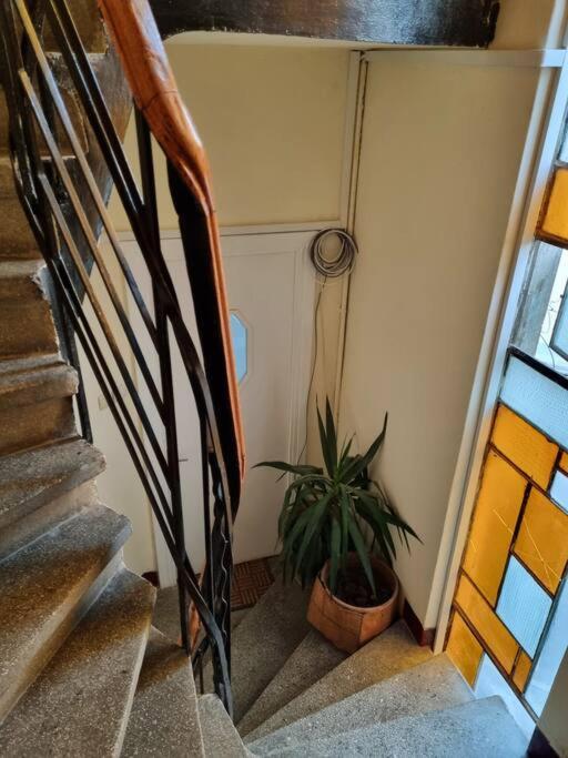 Cozy Apartment Near City Center Βουκουρέστι Εξωτερικό φωτογραφία