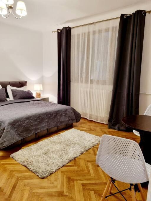 Cozy Apartment Near City Center Βουκουρέστι Εξωτερικό φωτογραφία